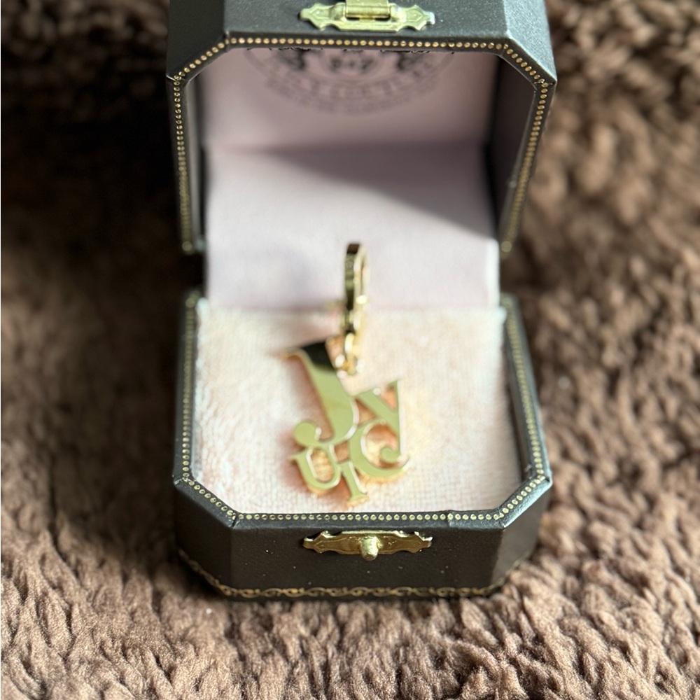 Gold charm